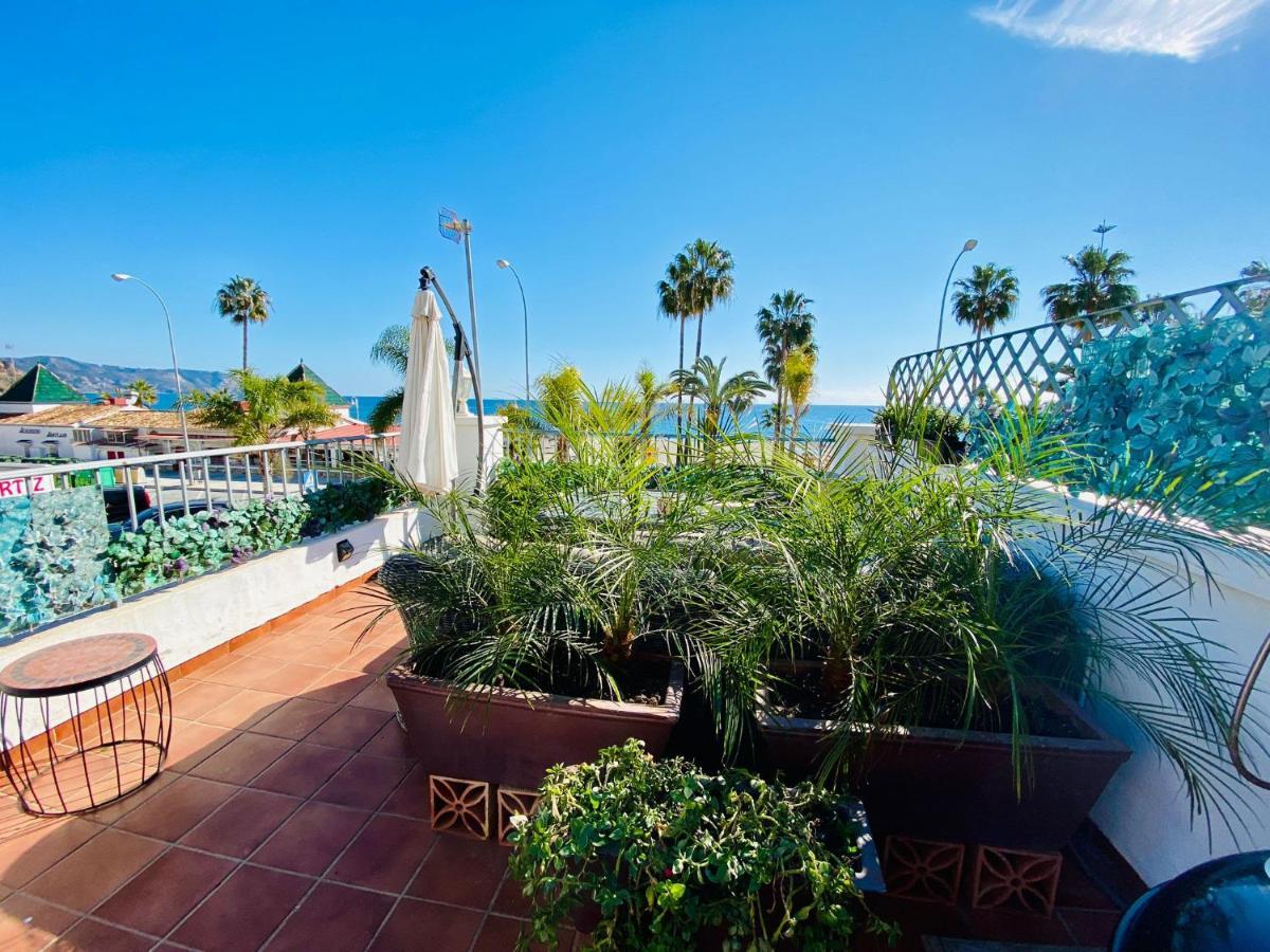 Apartamento En Primera Linea De Playa Nerja Exterior photo